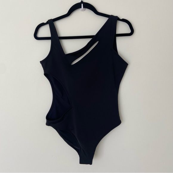AllSisters Andromedae Swimsuit in Black sz Large One Piece Cut Out Bathing suit - Picture 7 of 14
